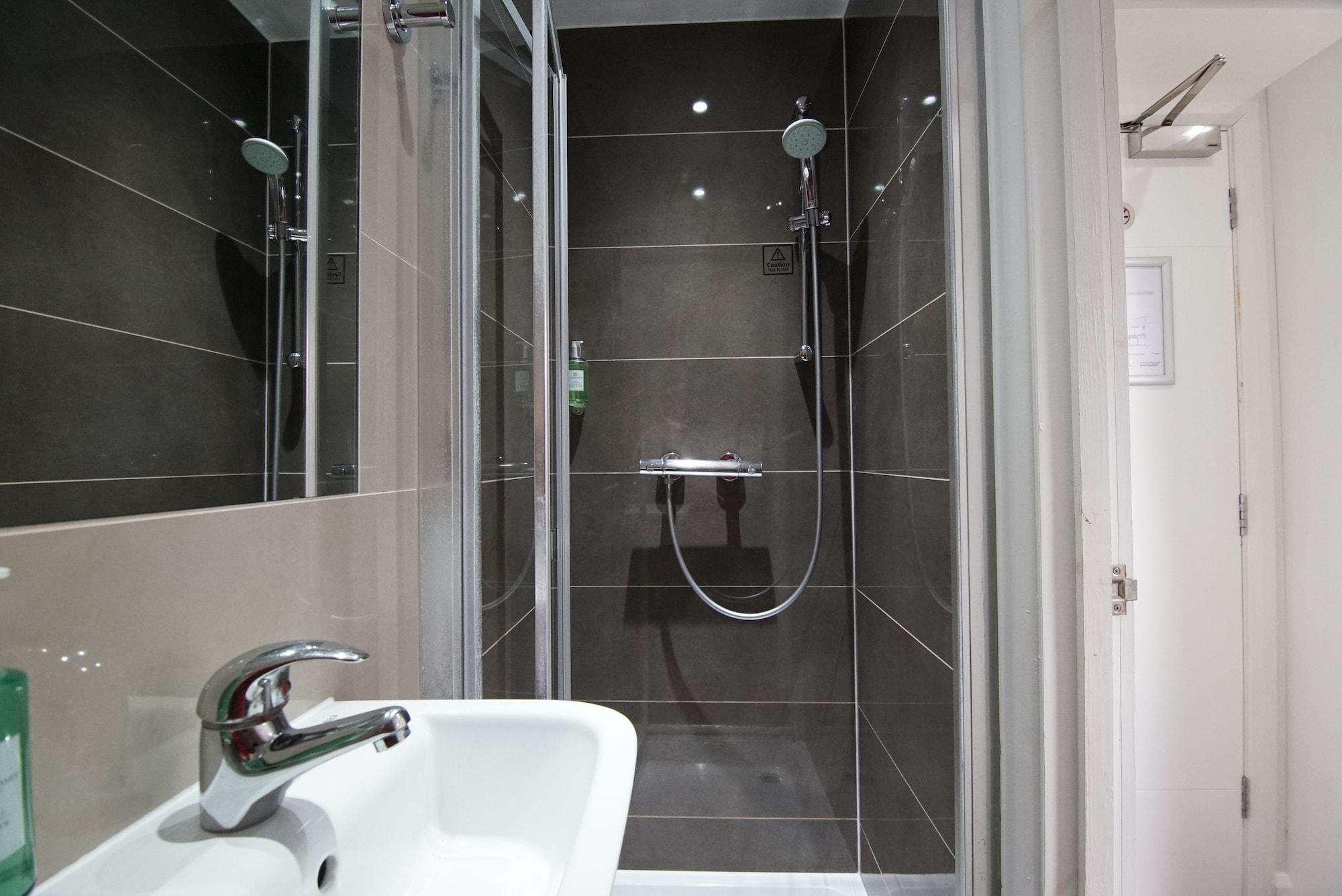 Chiswick Rooms Лондон Екстериор снимка